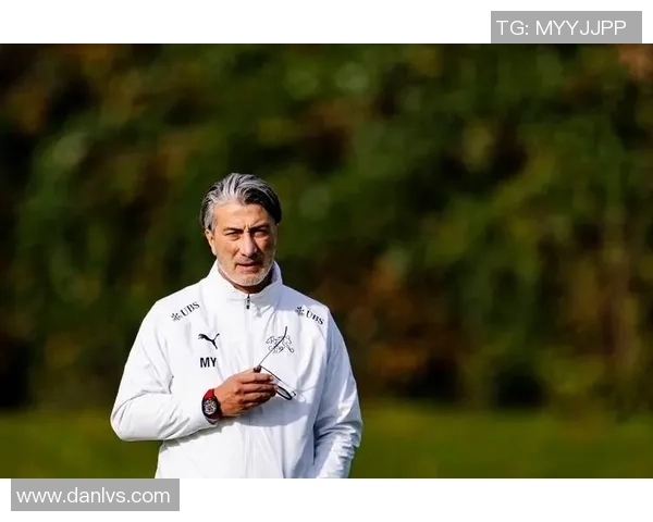 瑞士足球历史球星排名盘点及影响力解析 瑞士足球历史球星排名盘点及影响力解析